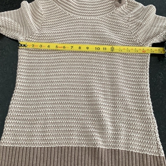 Willi smith oversized turtle neck sweater sz sm. Heavy knit with two tone. NWOT - Picture 10 of 13